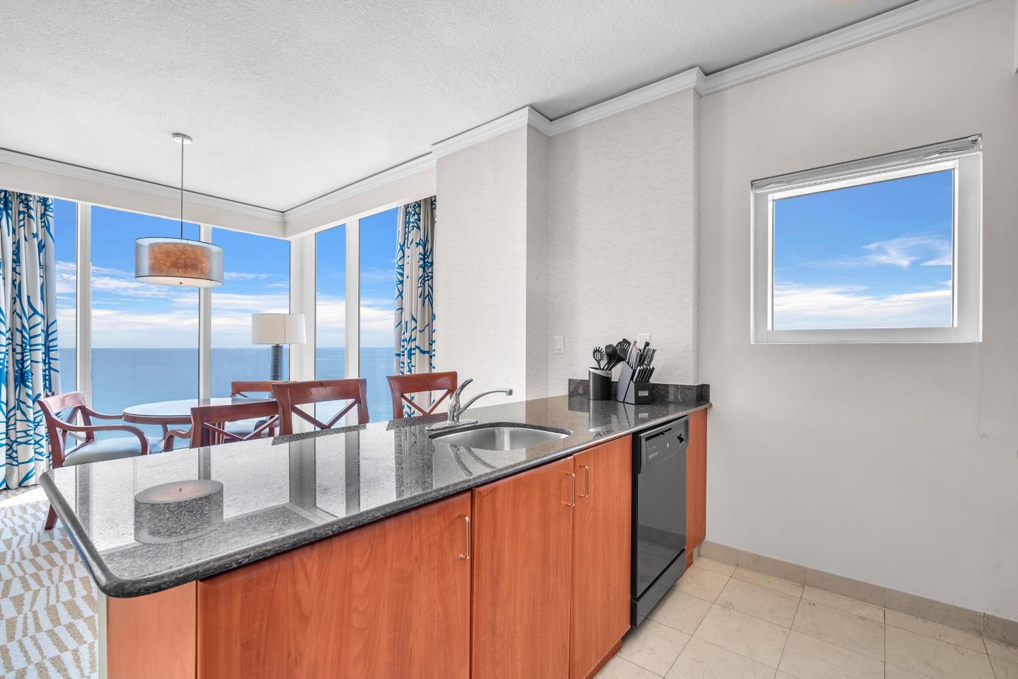 Trump Intl 2 Bedroom Apartment 1600 Sqf Ocean Front Miami Beach Exterior foto