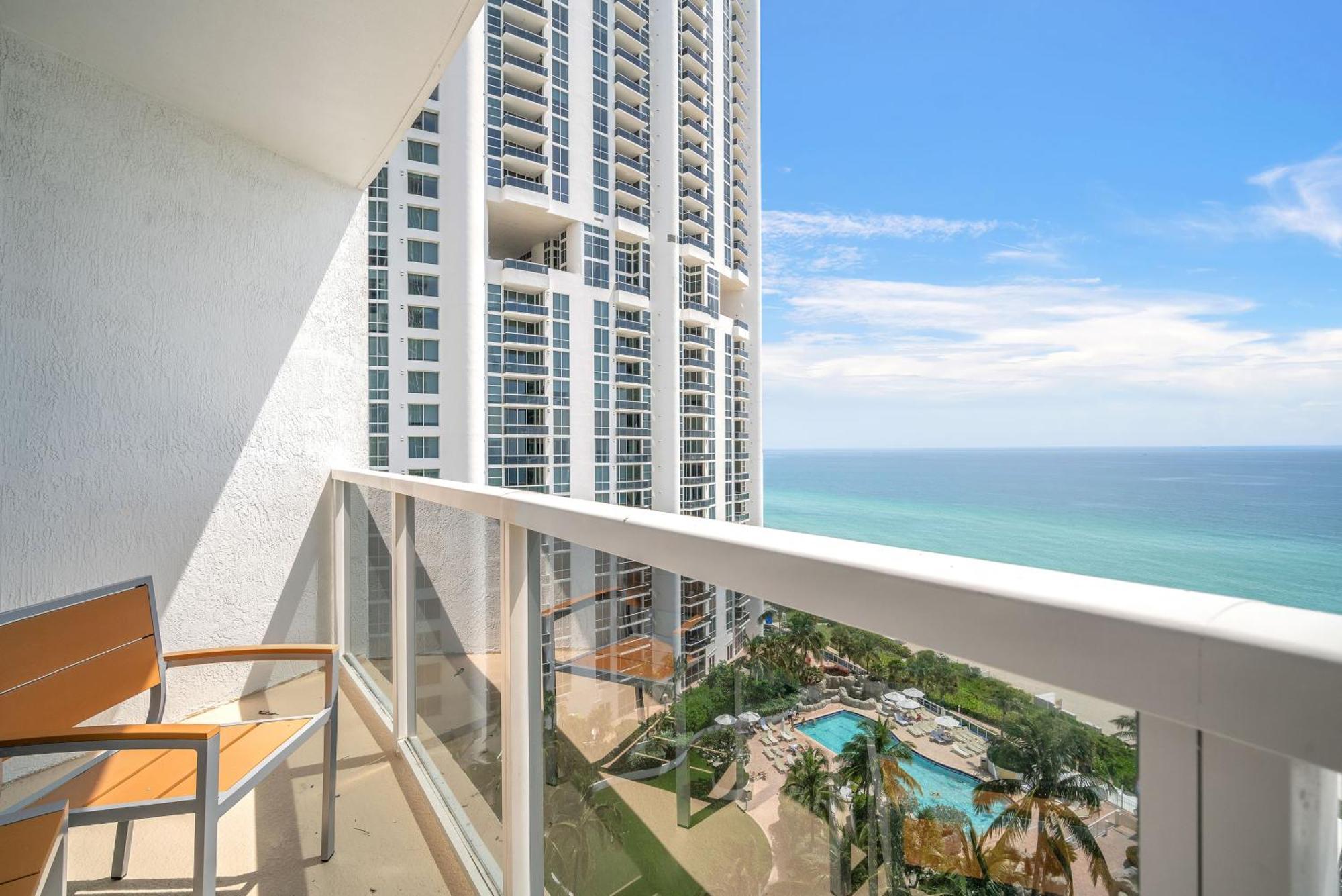 Trump Intl 2 Bedroom Apartment 1600 Sqf Ocean Front Miami Beach Exterior foto